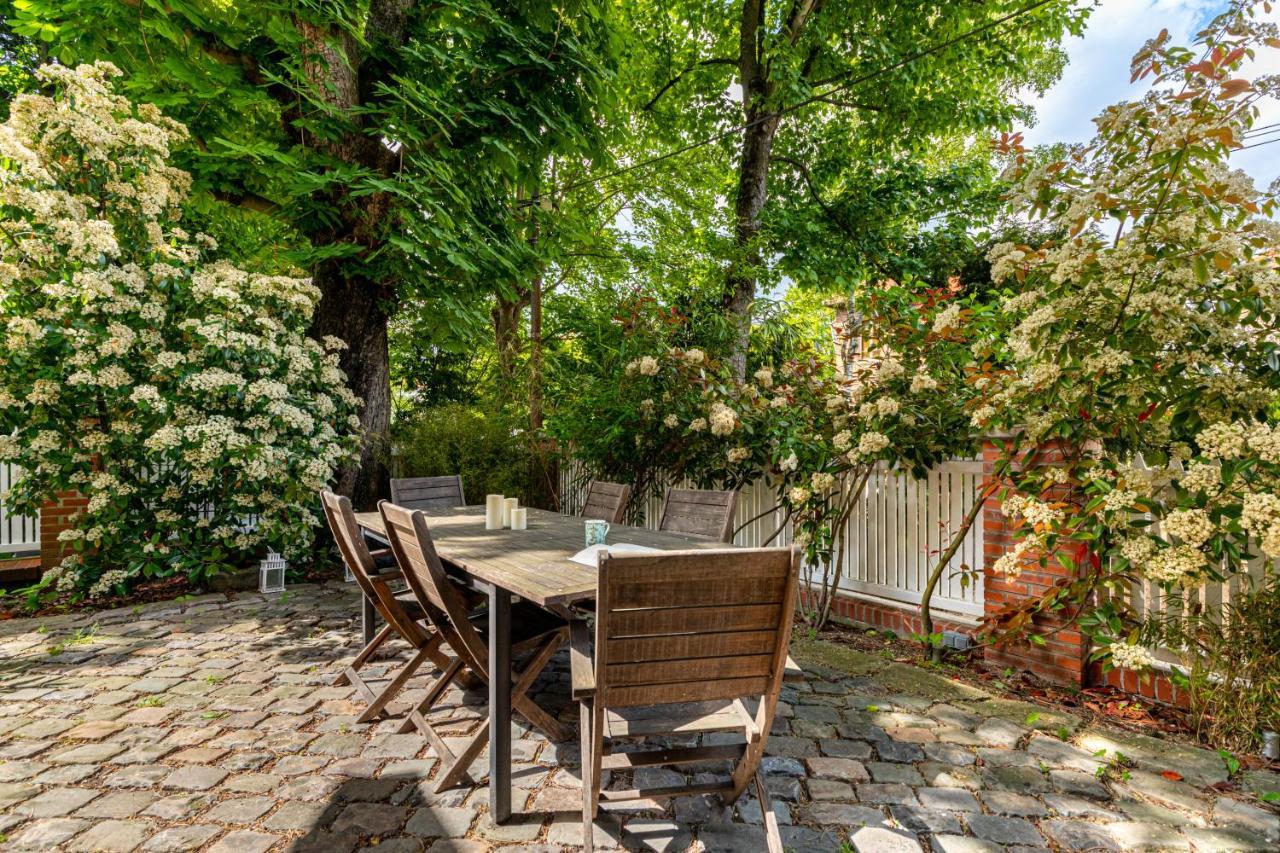 Modern Apartement Grand Paris, Tv Salon, Sharing Garden, Villa Des Ammonites Meudon Extérieur photo